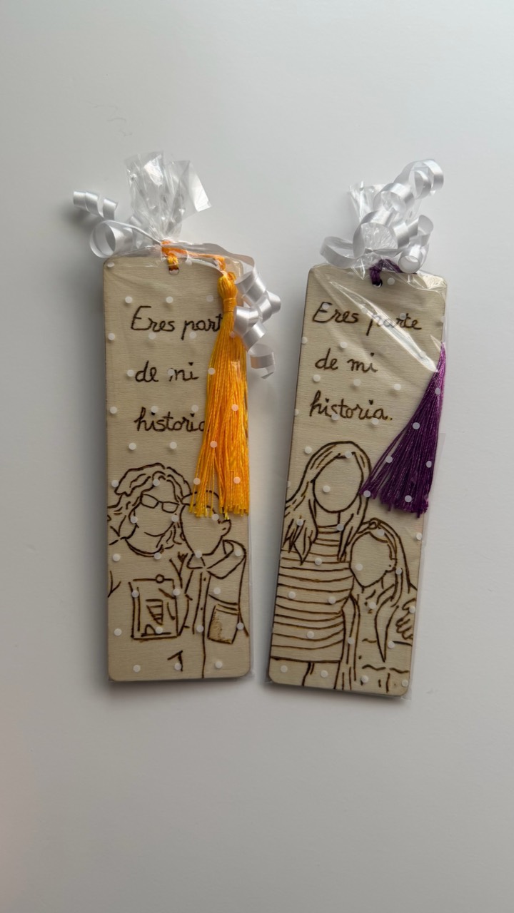 Marcapáginas personalizados con un recuerdo familiar